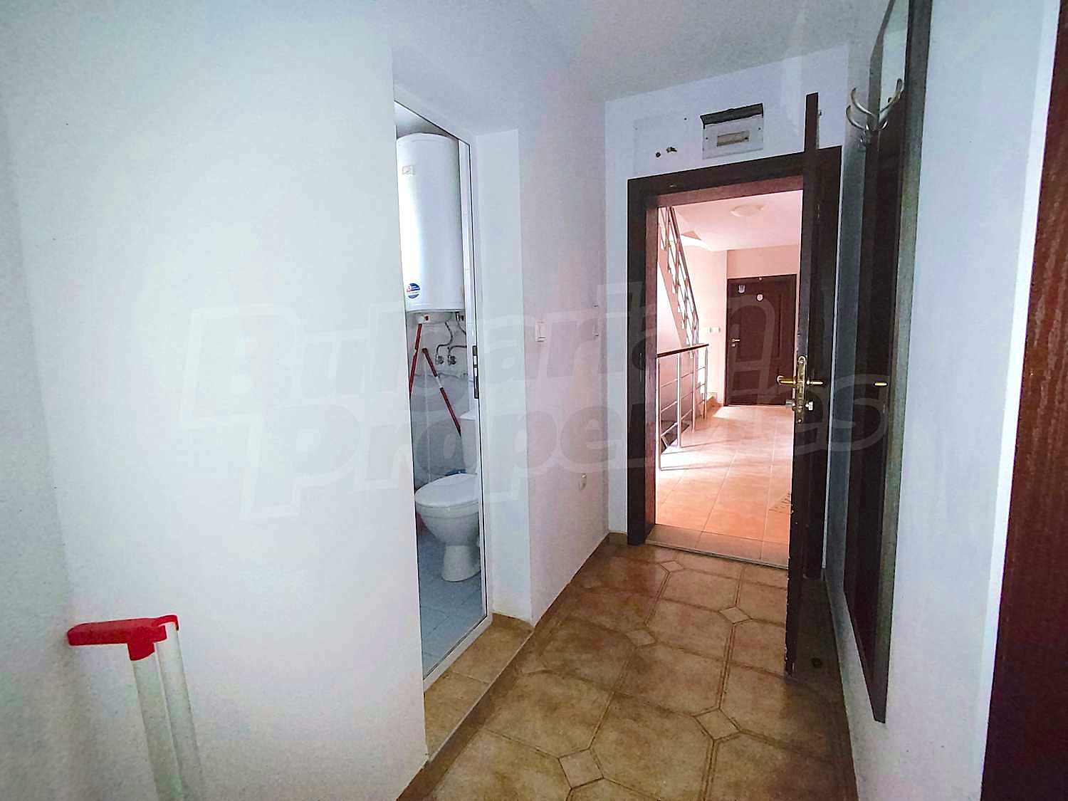Gallery Picture 15