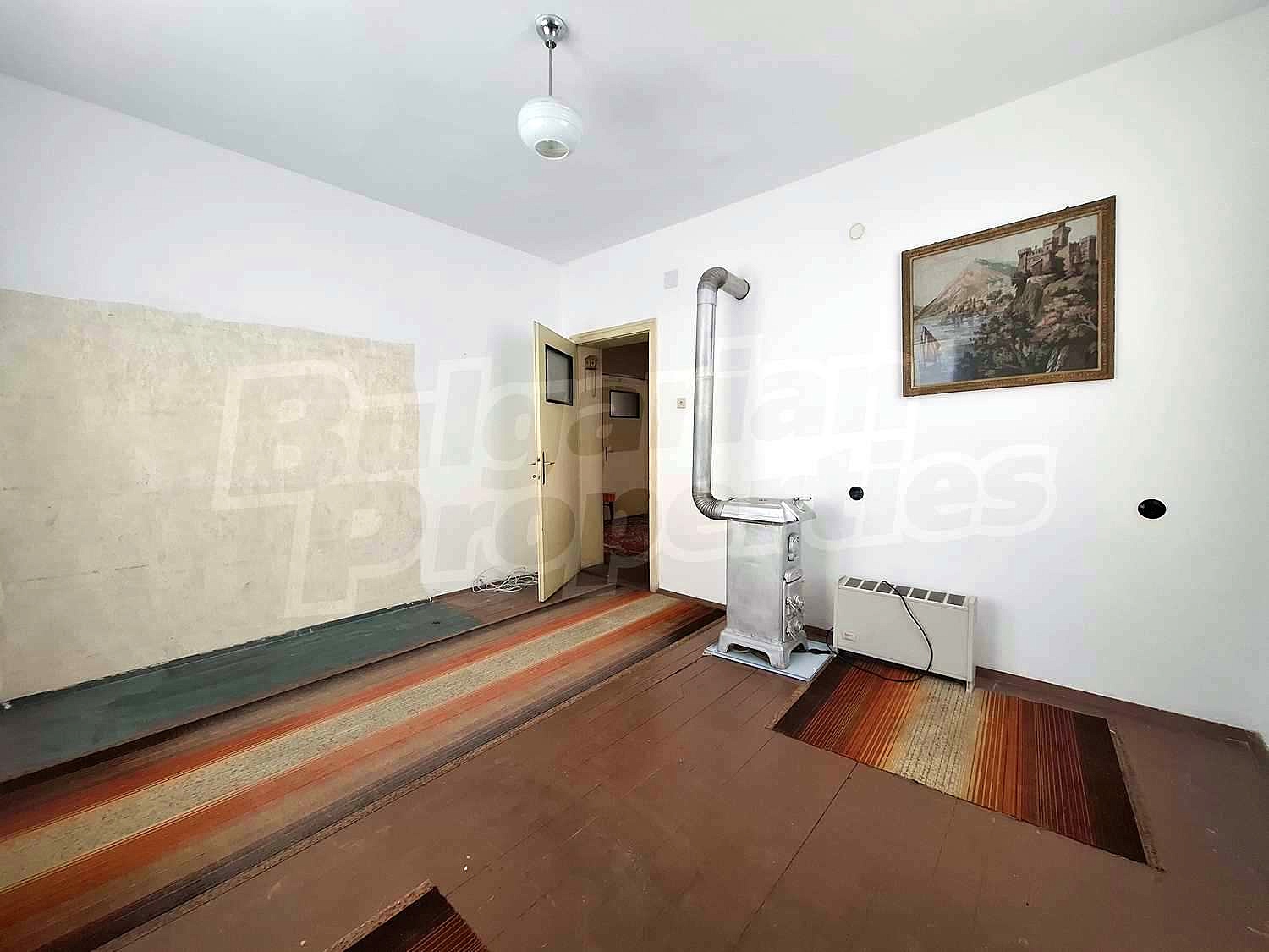 Gallery Picture 23