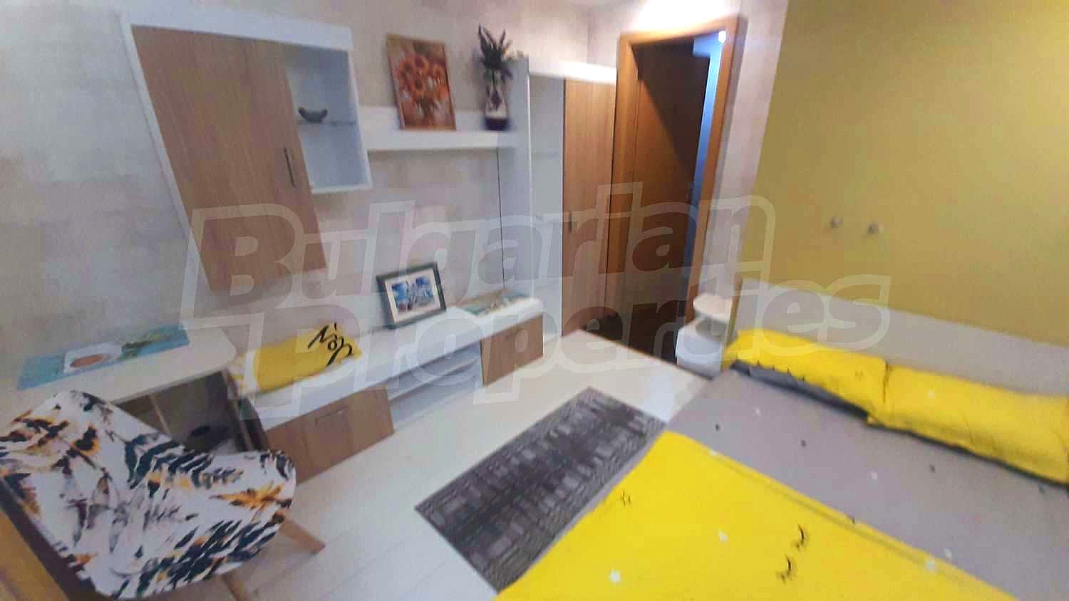 Gallery Picture 38
