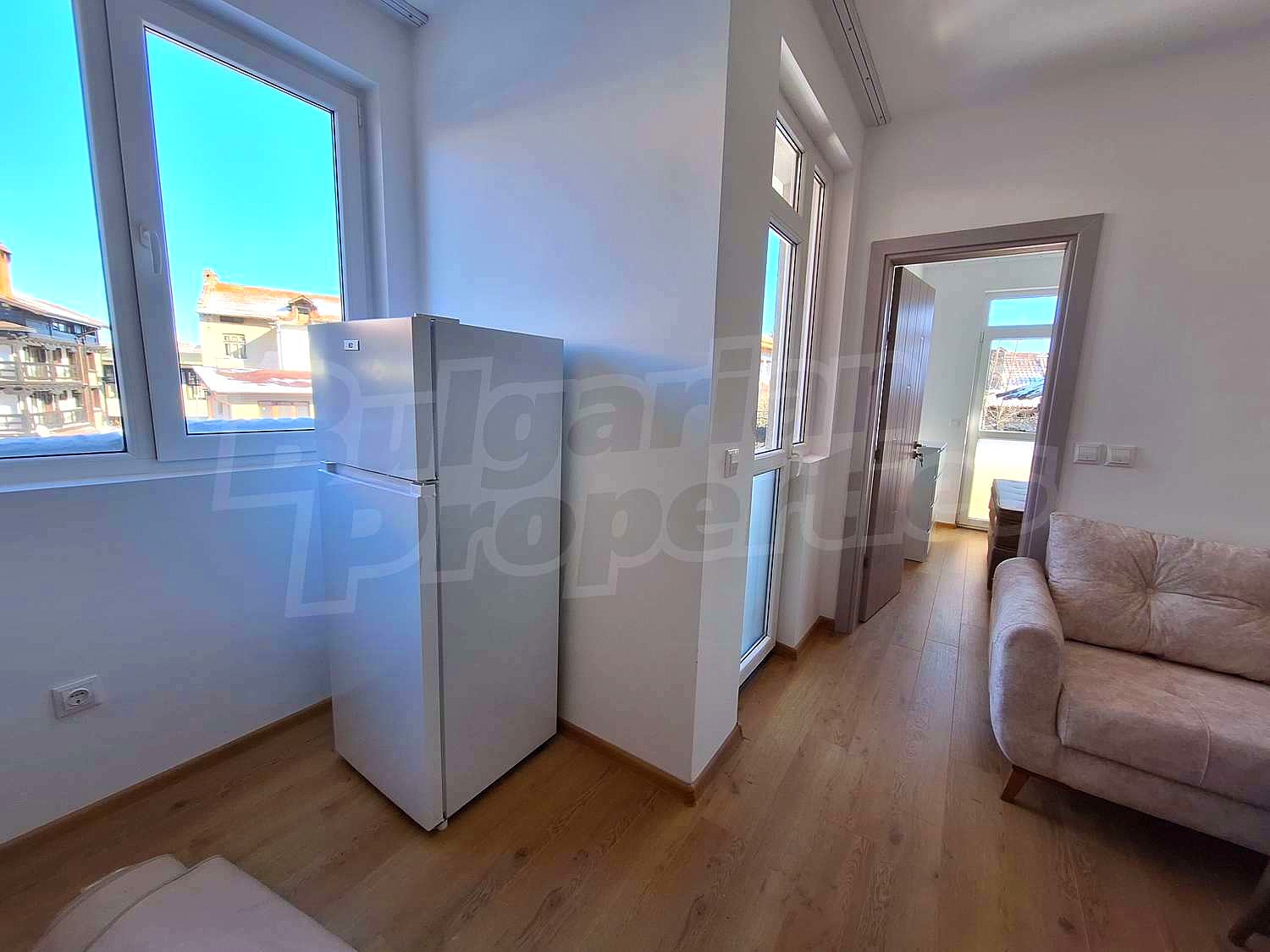 Gallery Picture 8
