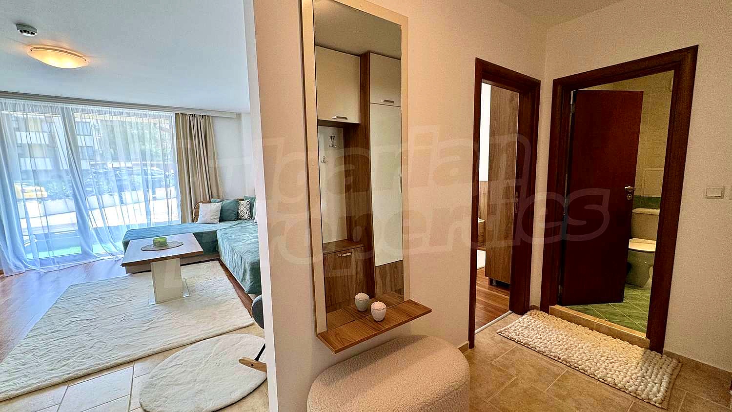 Gallery Picture 10