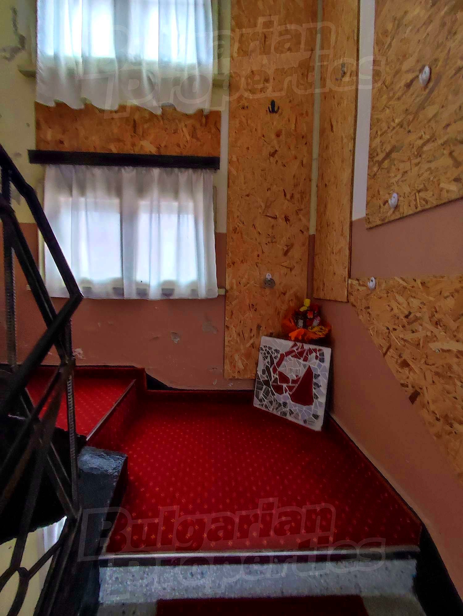 Gallery Picture 18