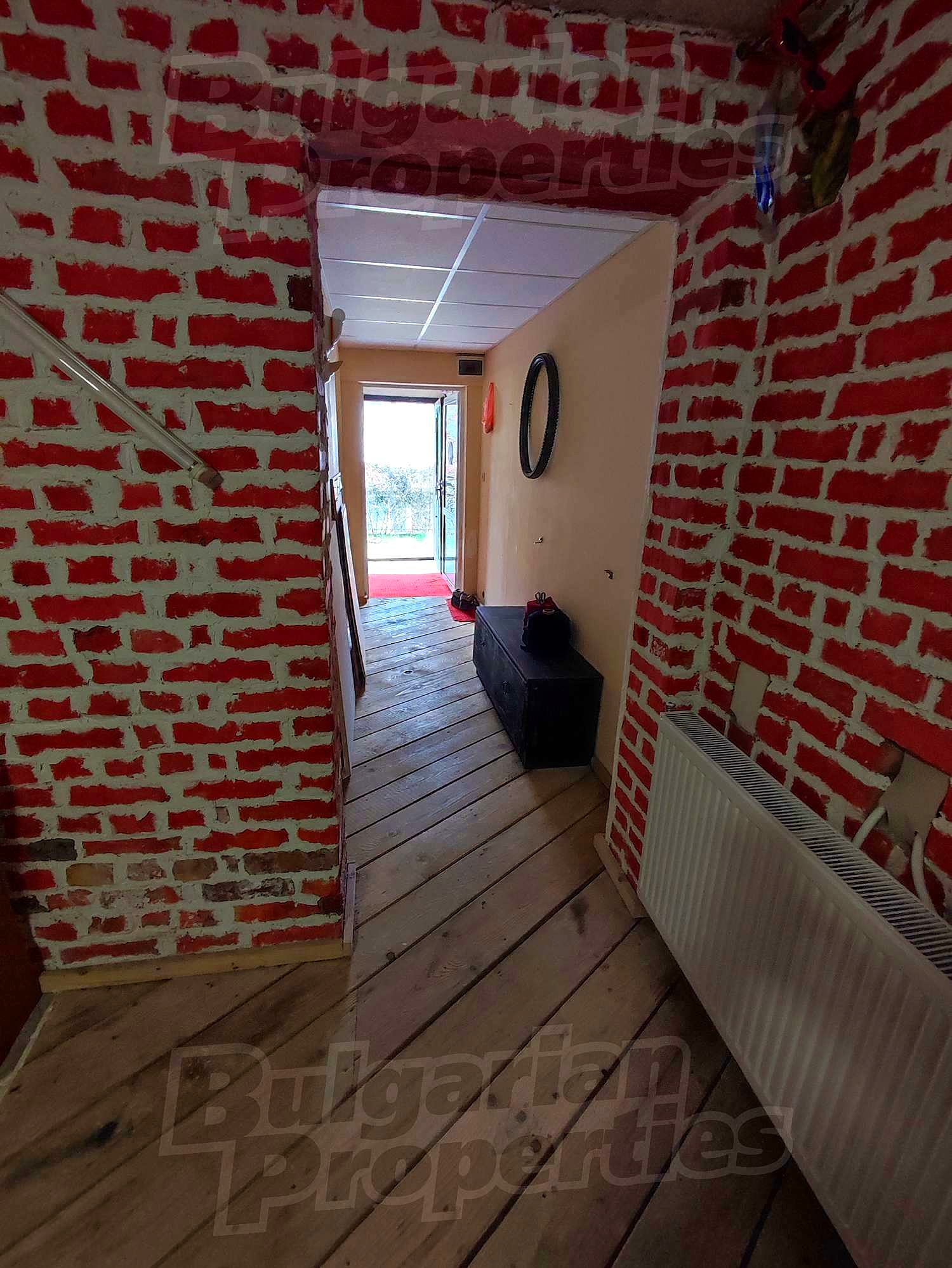 Gallery Picture 23