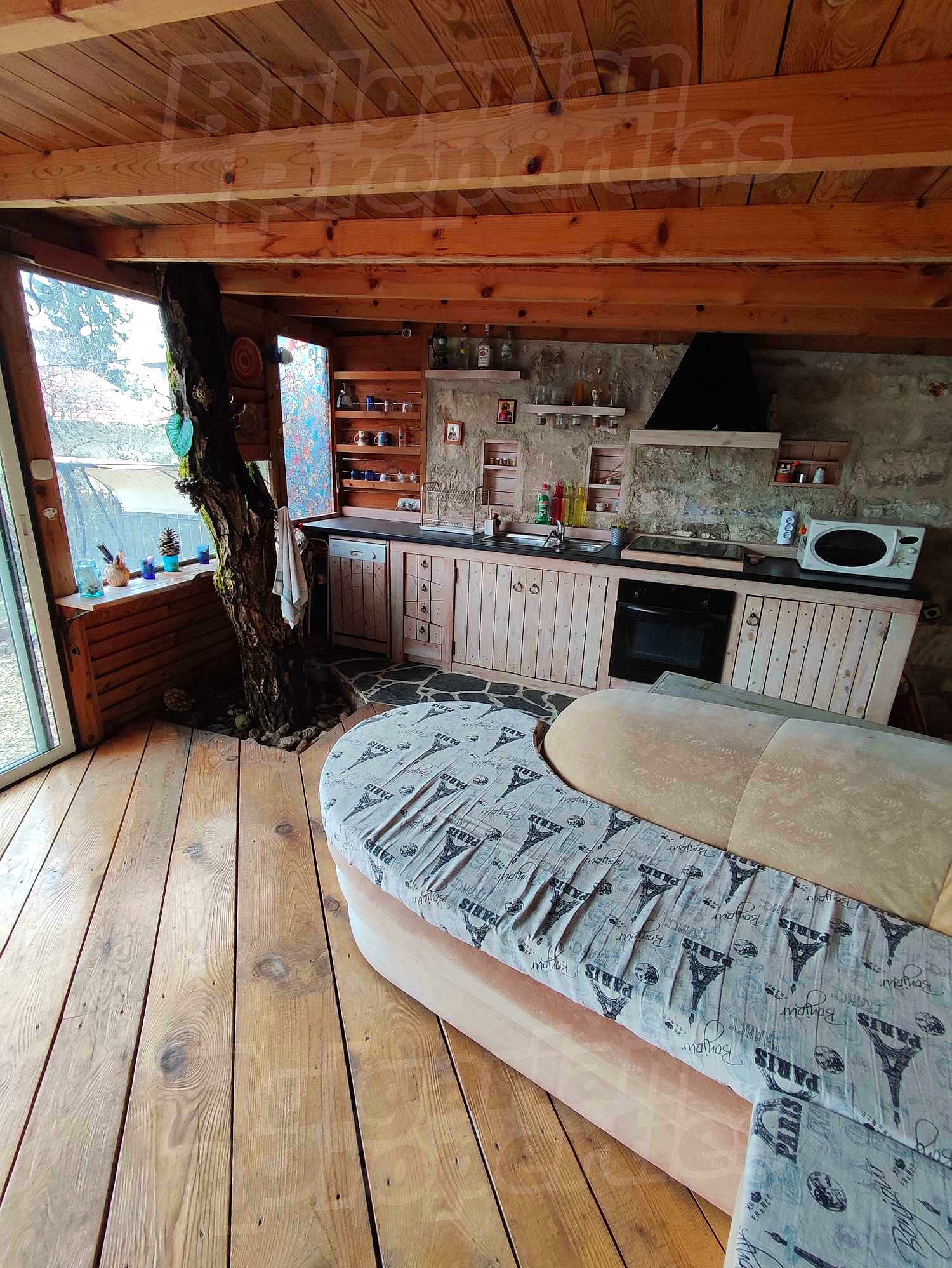 Gallery Picture 29