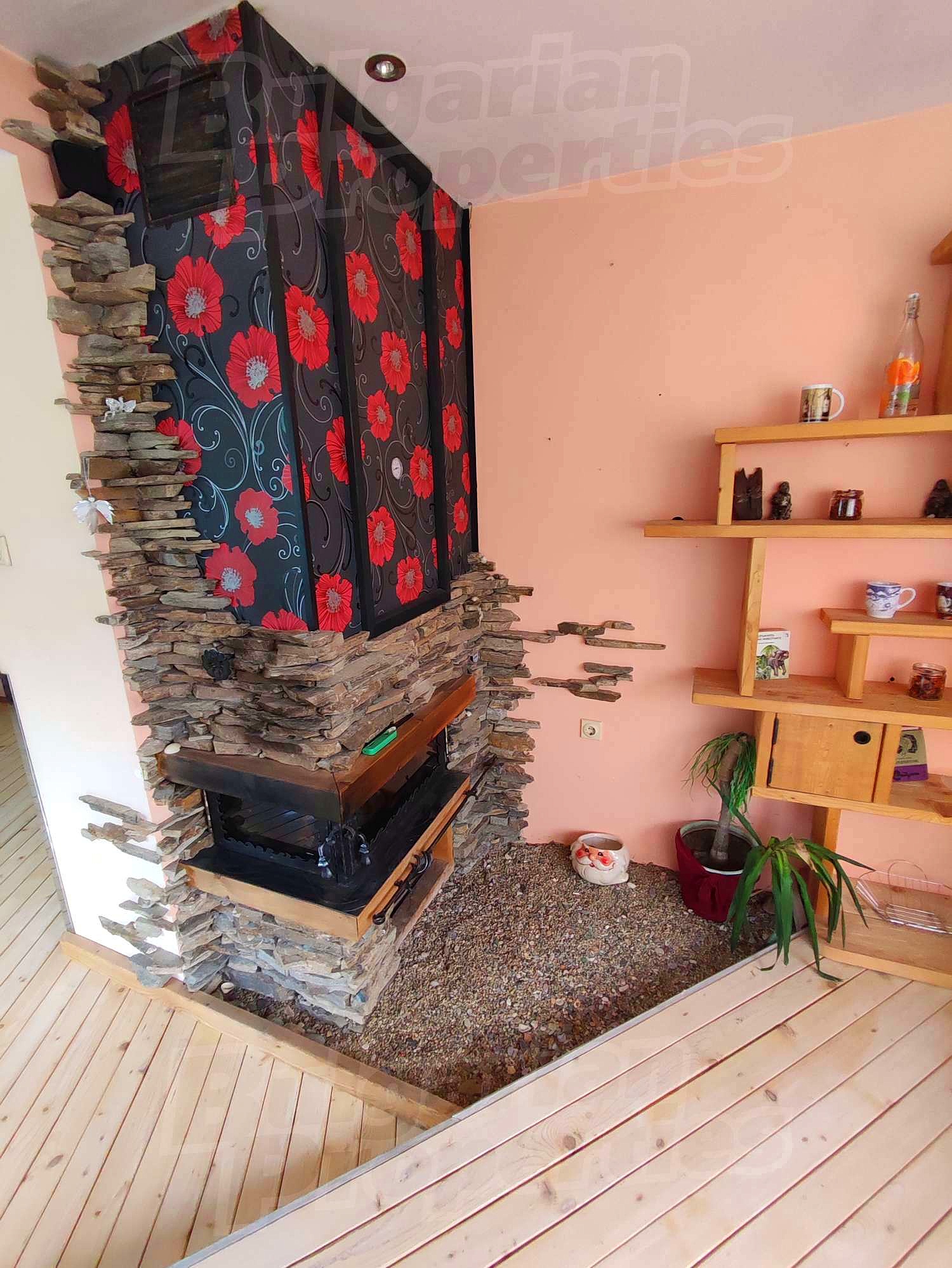 Gallery Picture 13