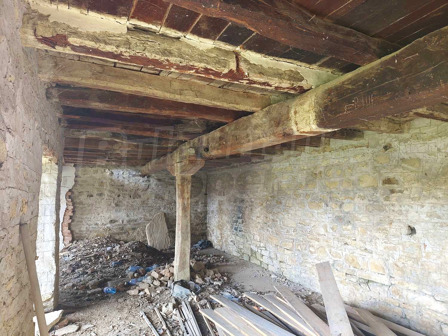 Gallery Picture 17