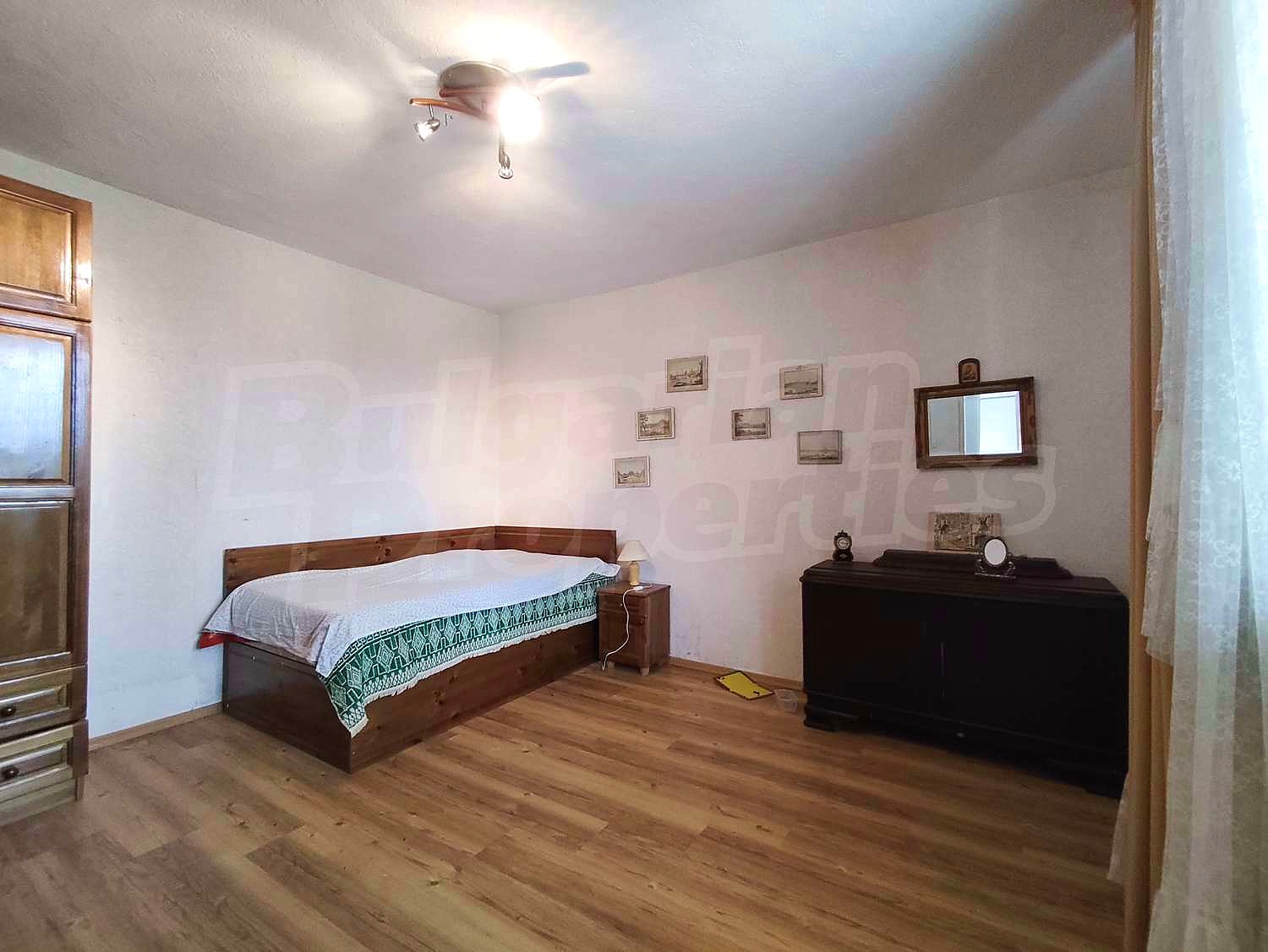 Gallery Picture 17