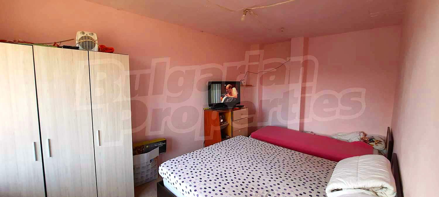 Gallery Picture 15