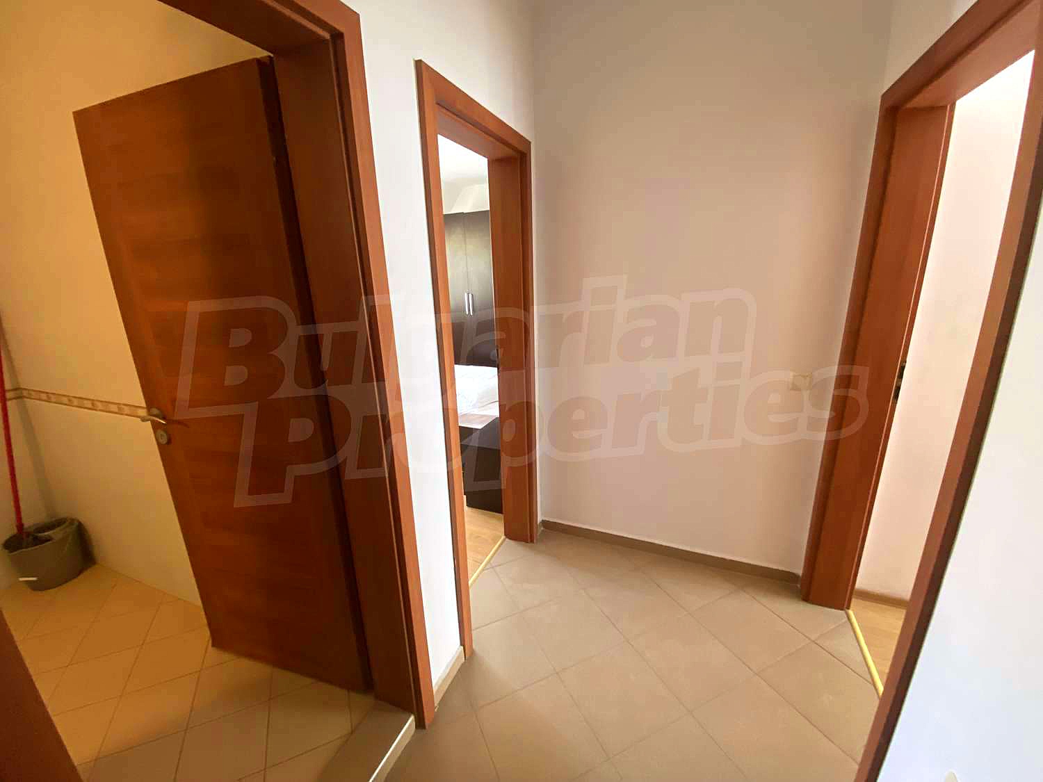 Gallery Picture 16