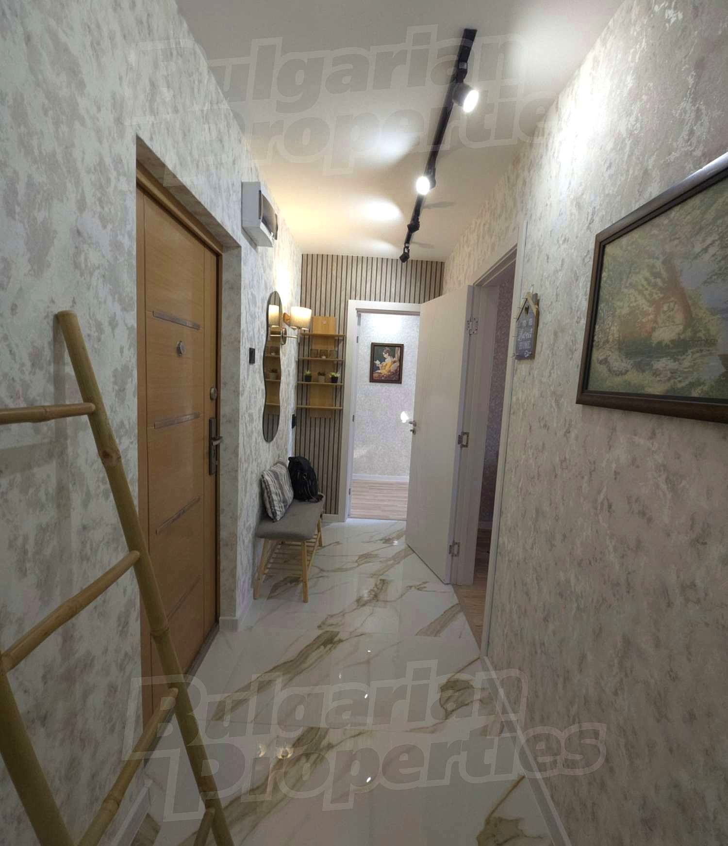 Gallery Picture 22