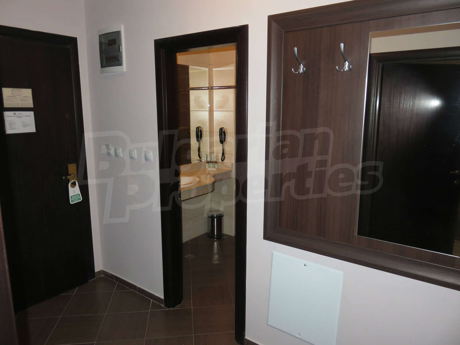 Gallery Picture 10
