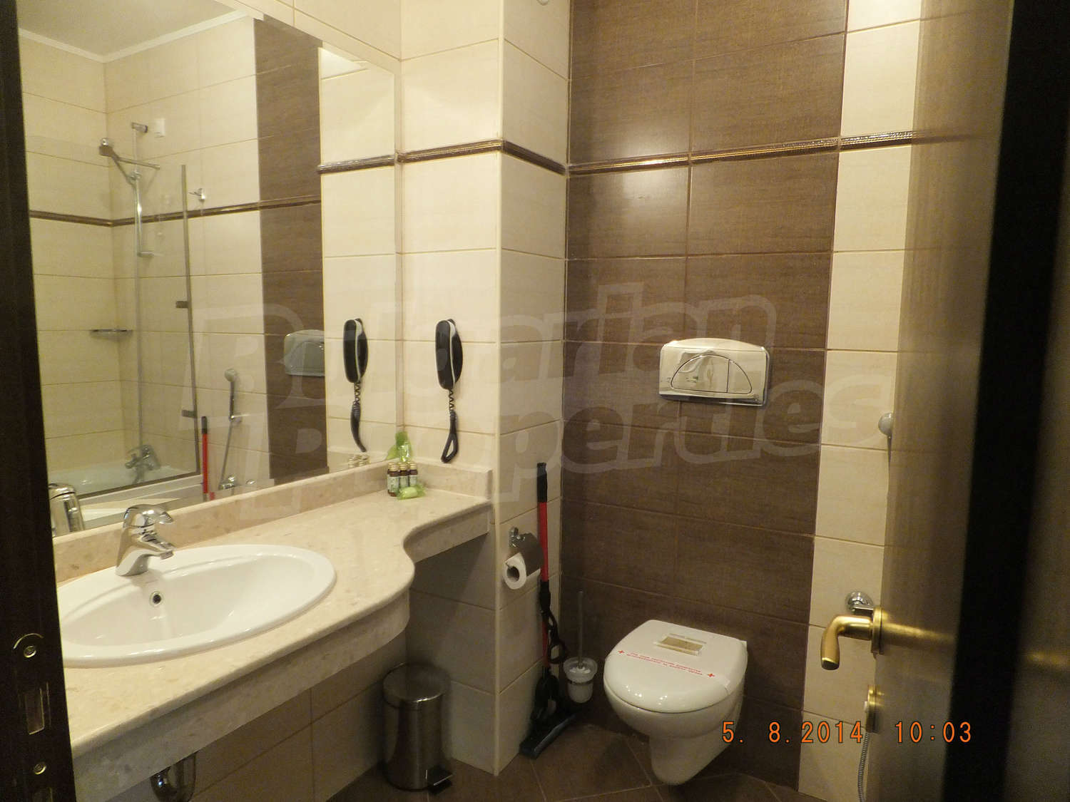 Gallery Picture 16