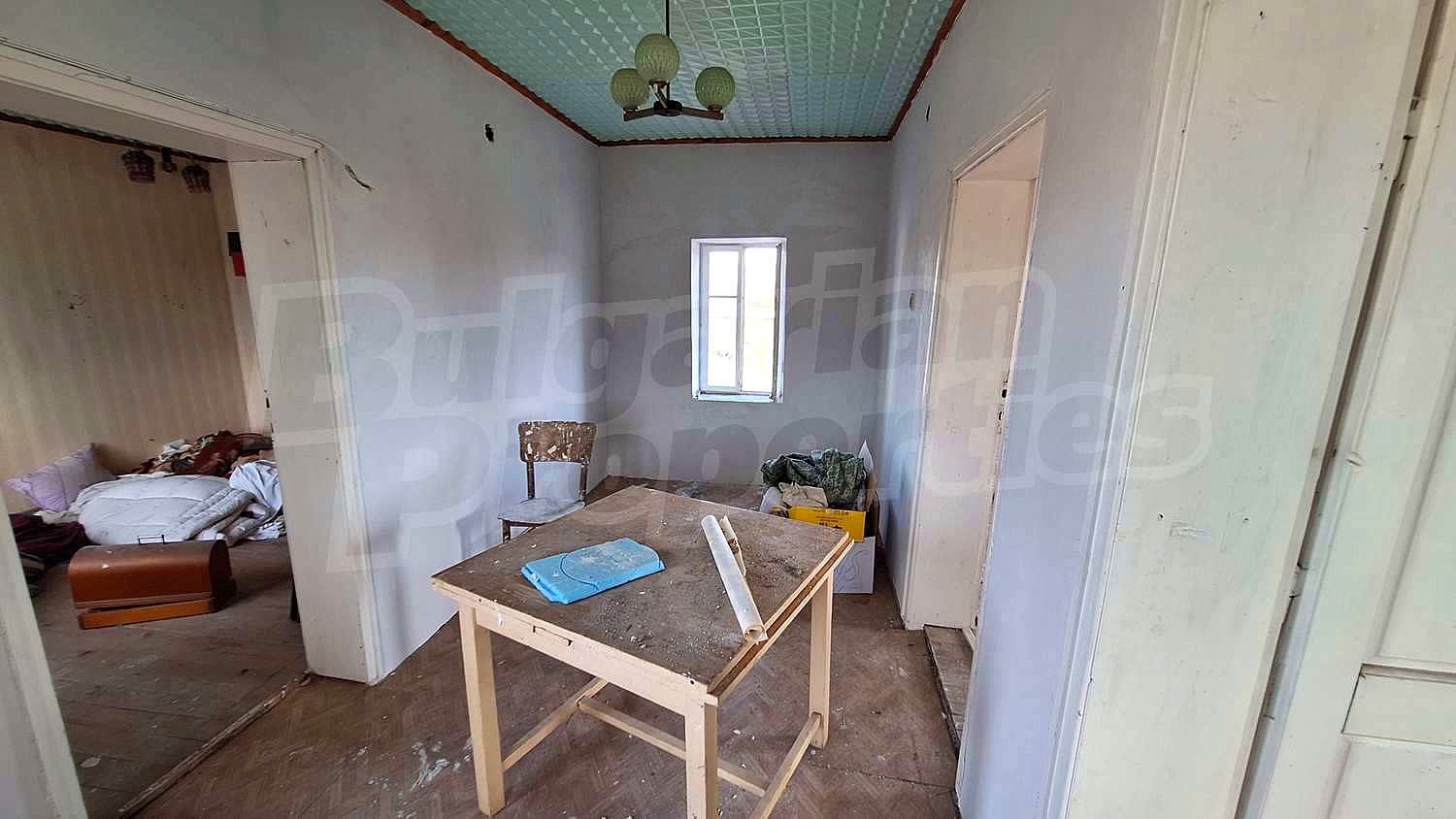 Gallery Picture 12