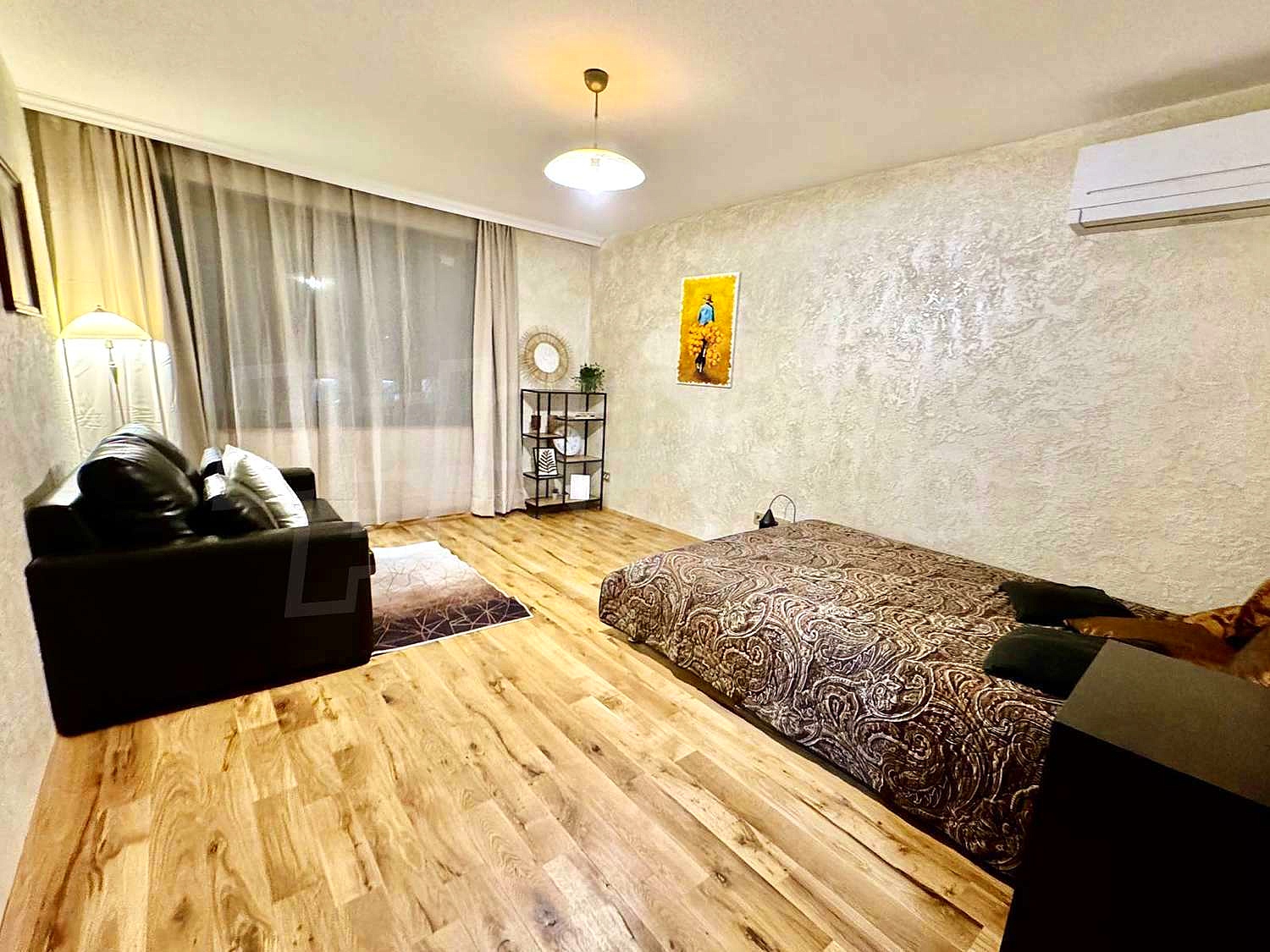 Gallery Picture 18