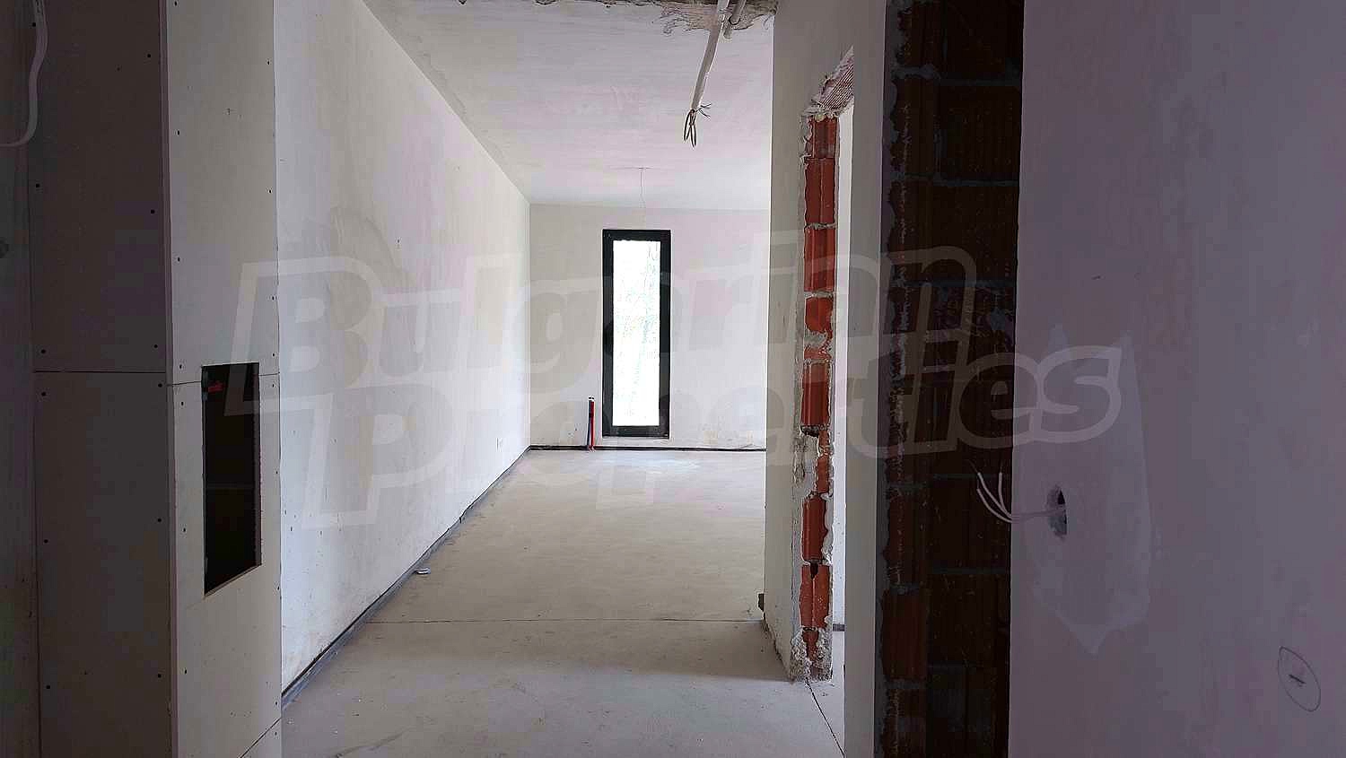 Gallery Picture 12