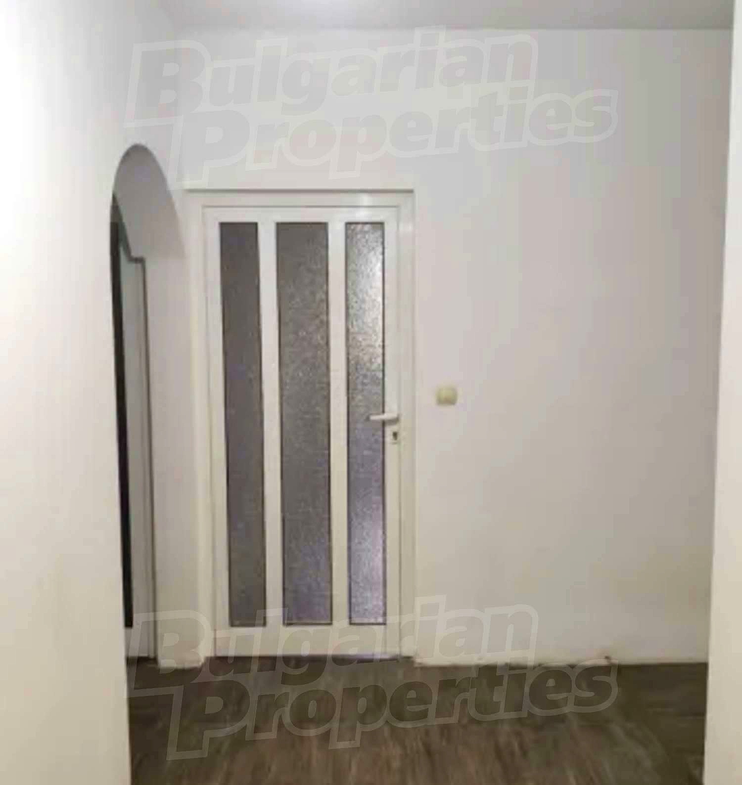 Gallery Picture 15