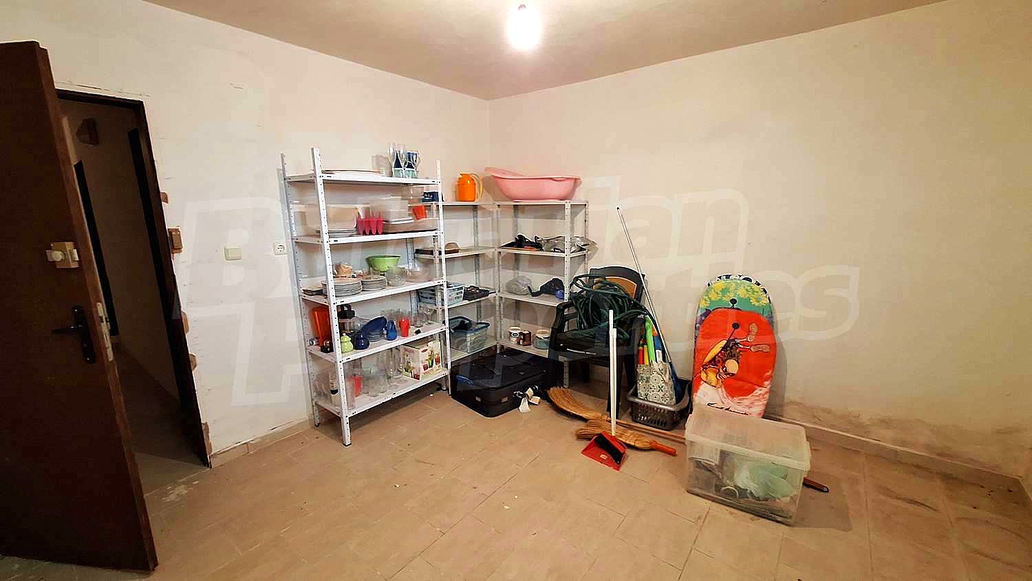 Gallery Picture 25