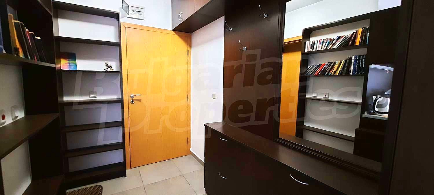 Gallery Picture 5