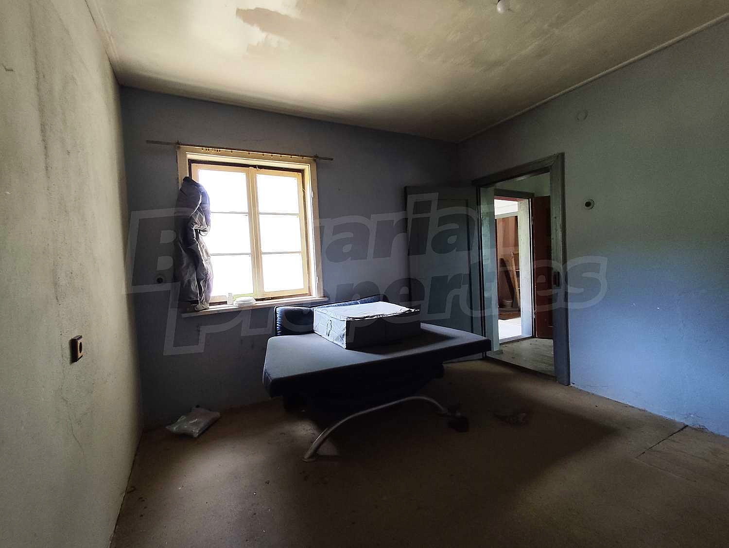 Gallery Picture 15