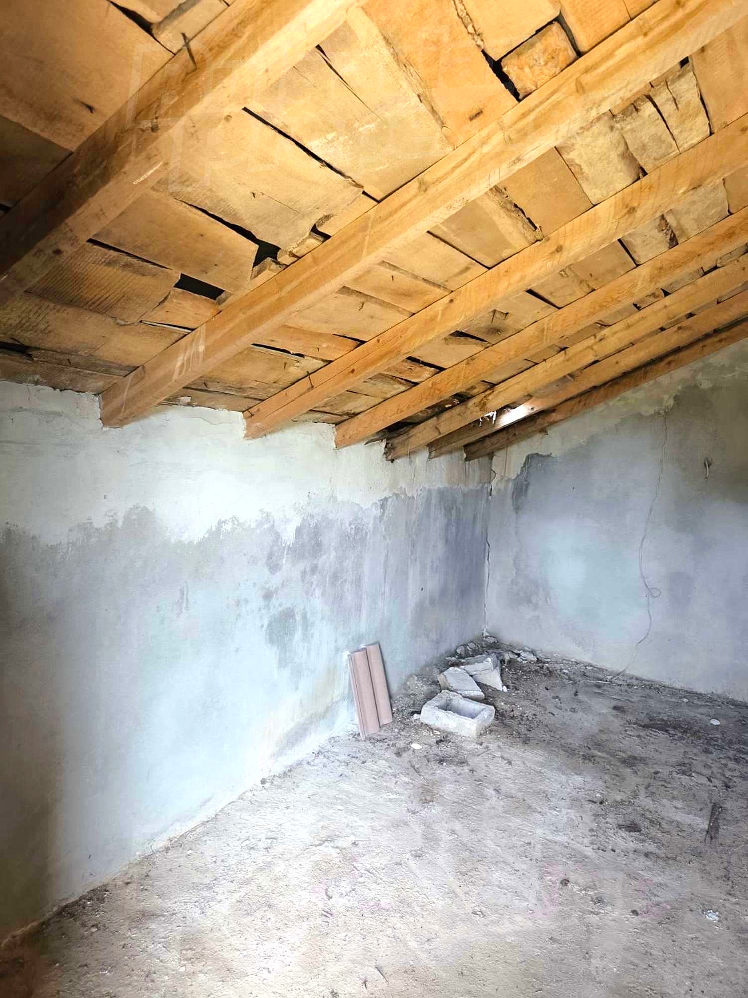 Gallery Picture 32