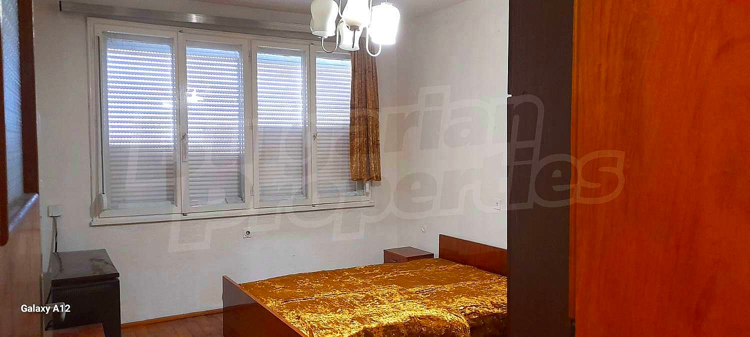 Gallery Picture 18