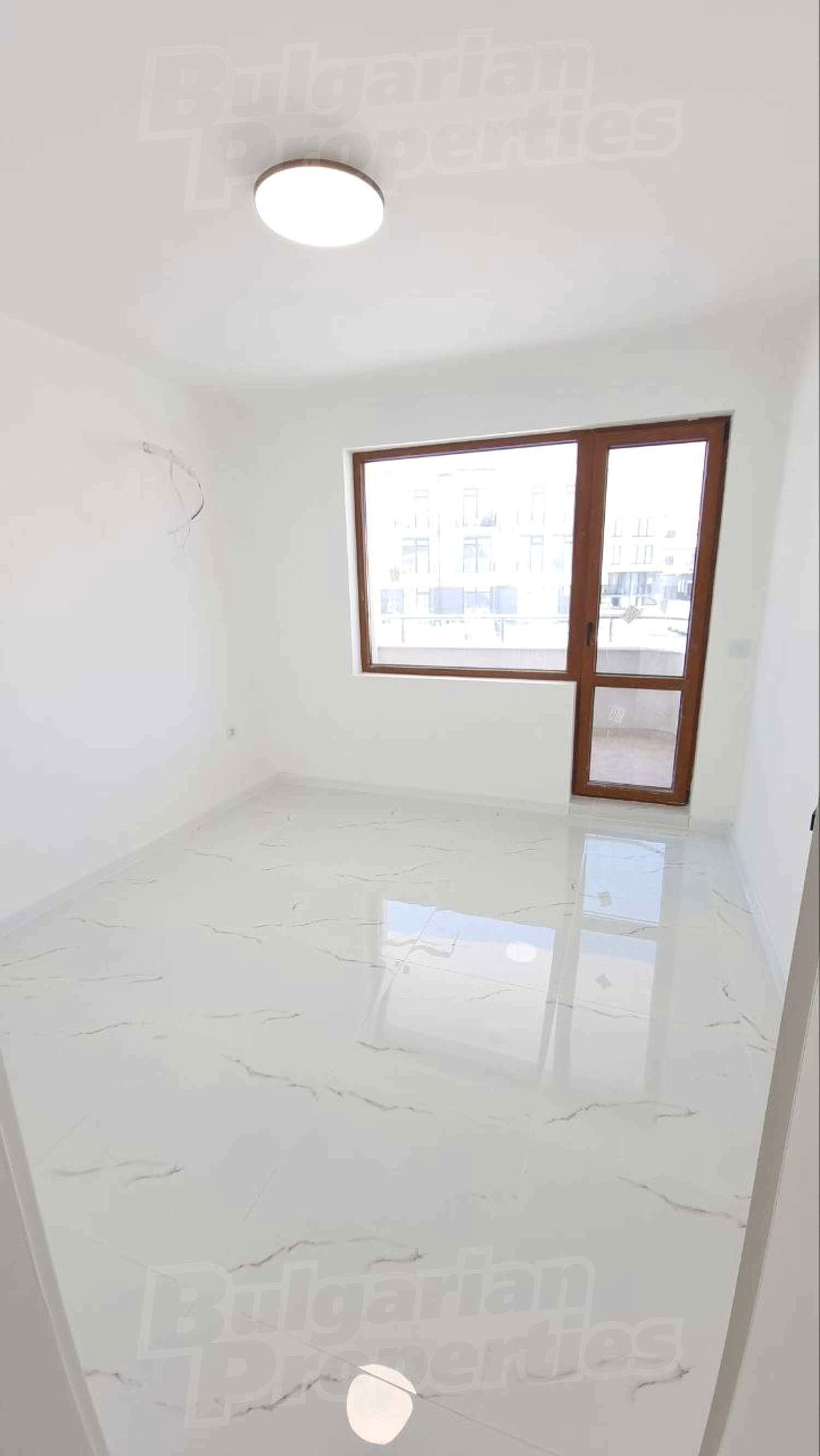 Gallery Picture 5