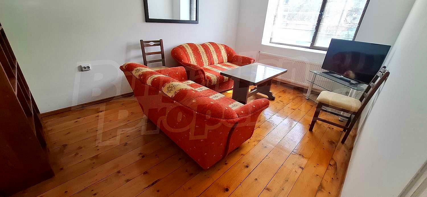 Gallery Picture 2