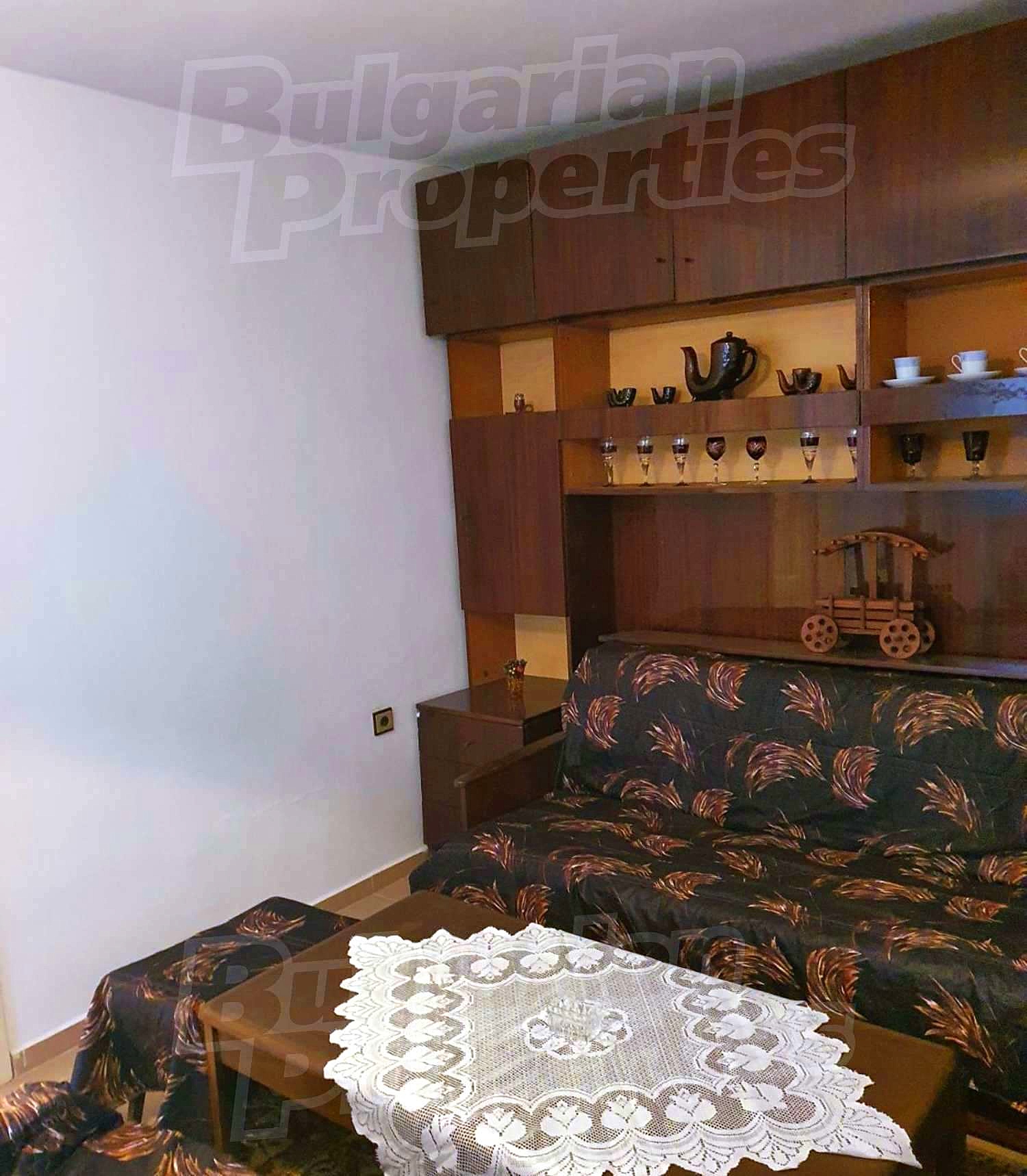 Gallery Picture 4