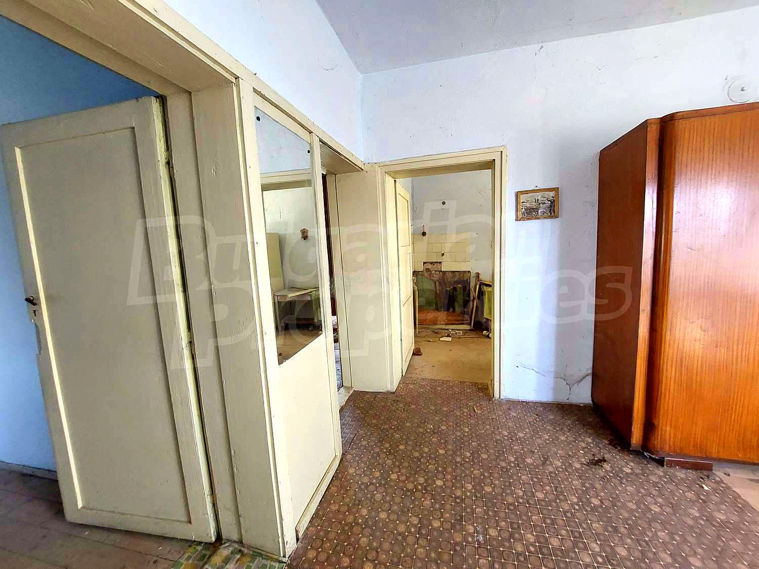 Gallery Picture 8