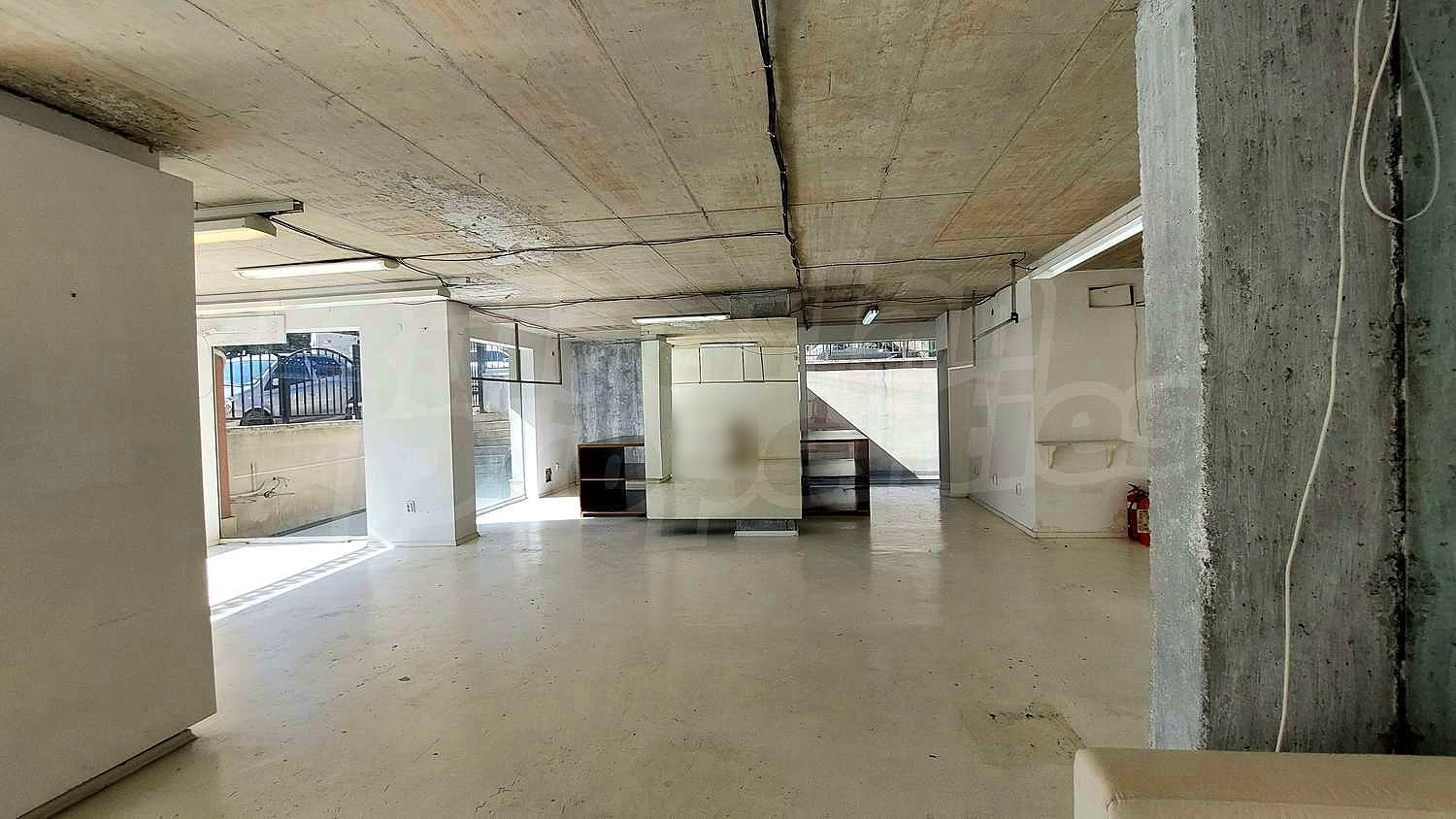 Gallery Picture 4