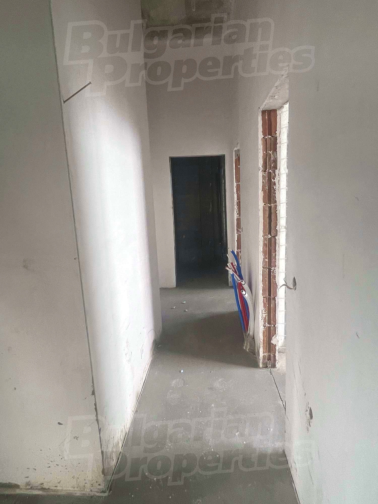 Gallery Picture 16
