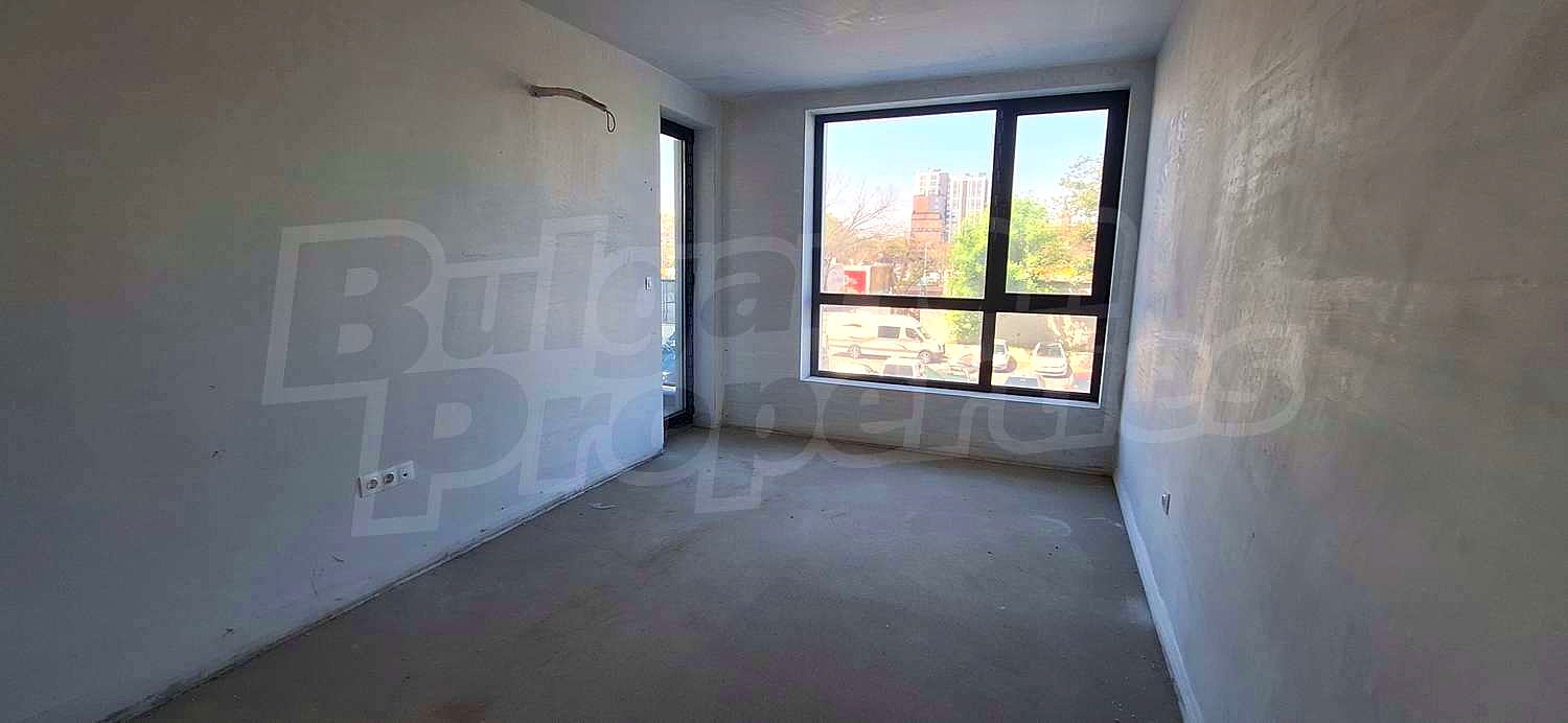 Gallery Picture 3