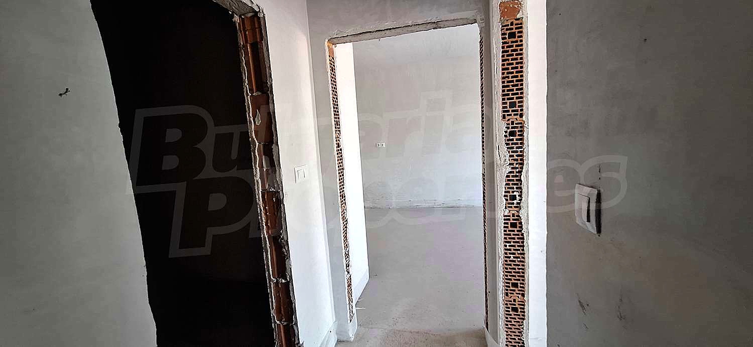 Gallery Picture 5