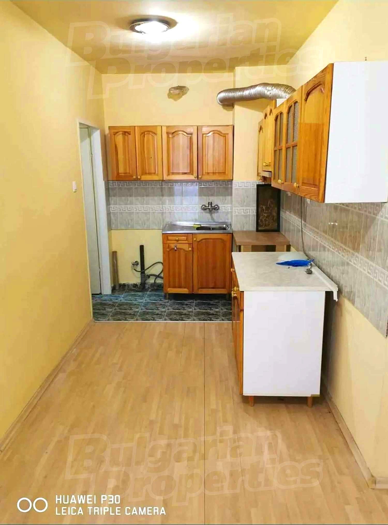Gallery Picture 5