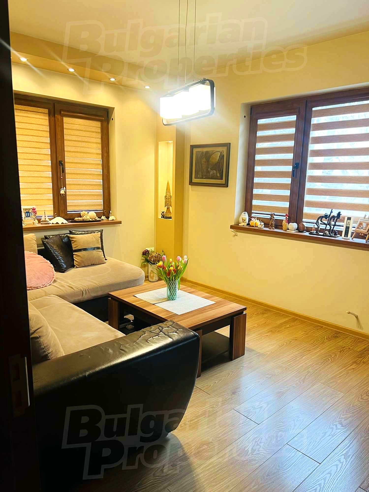 Gallery Picture 2