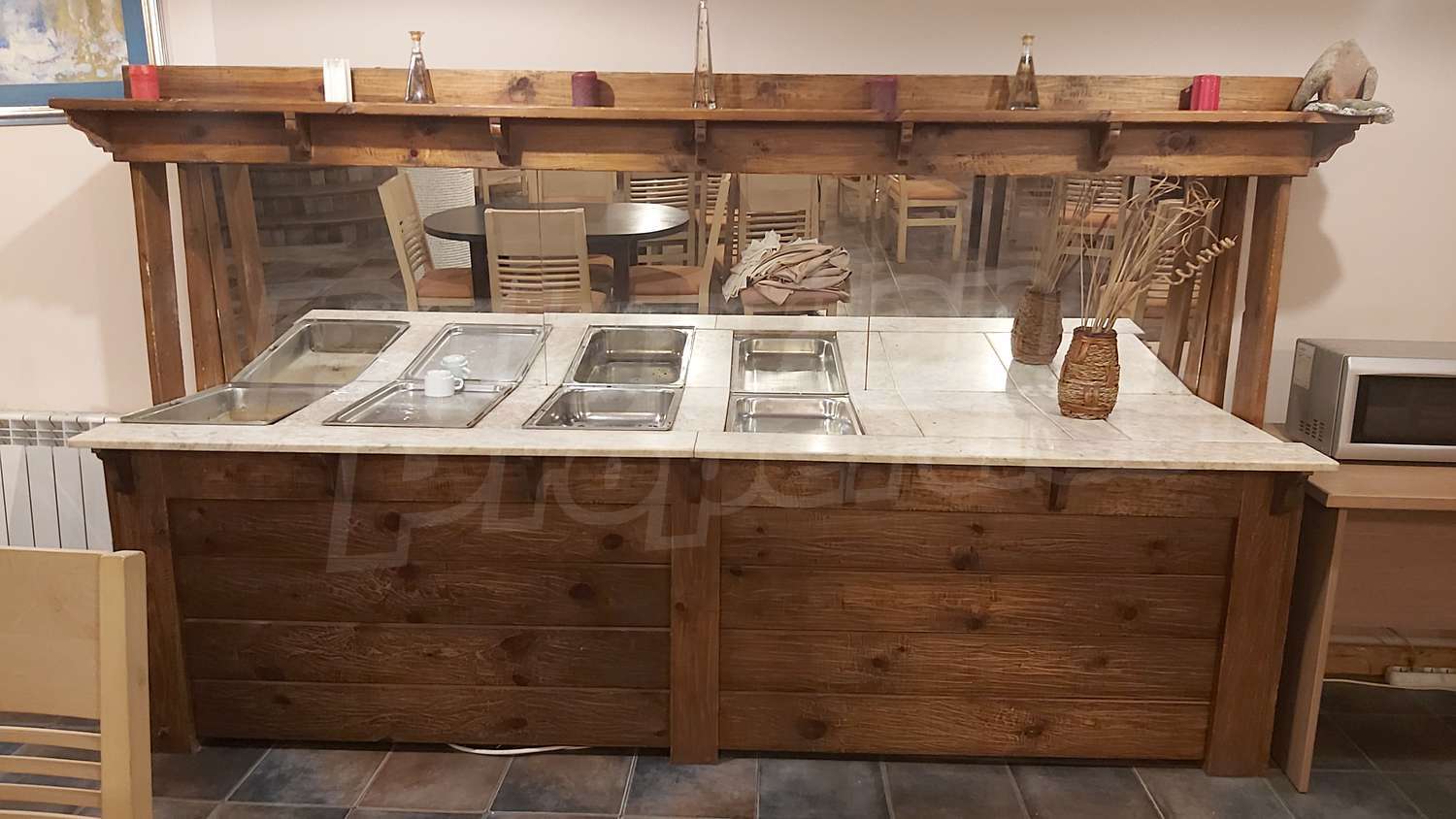 Gallery Picture 4