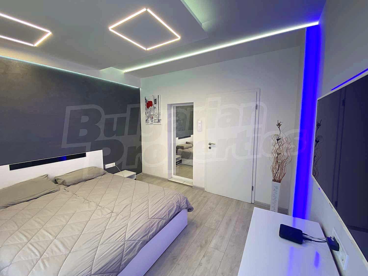 Gallery Picture 3