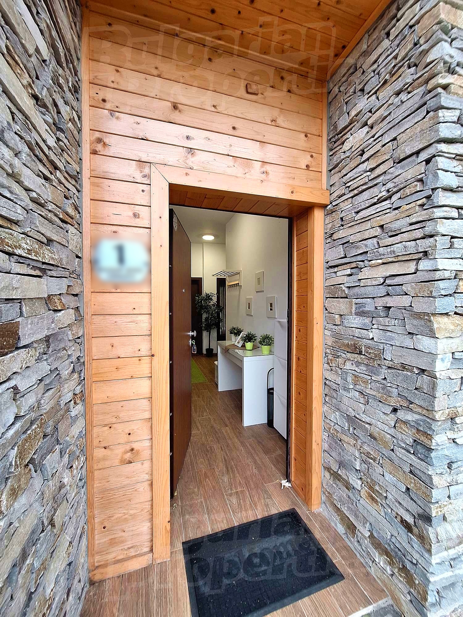 Gallery Picture 6