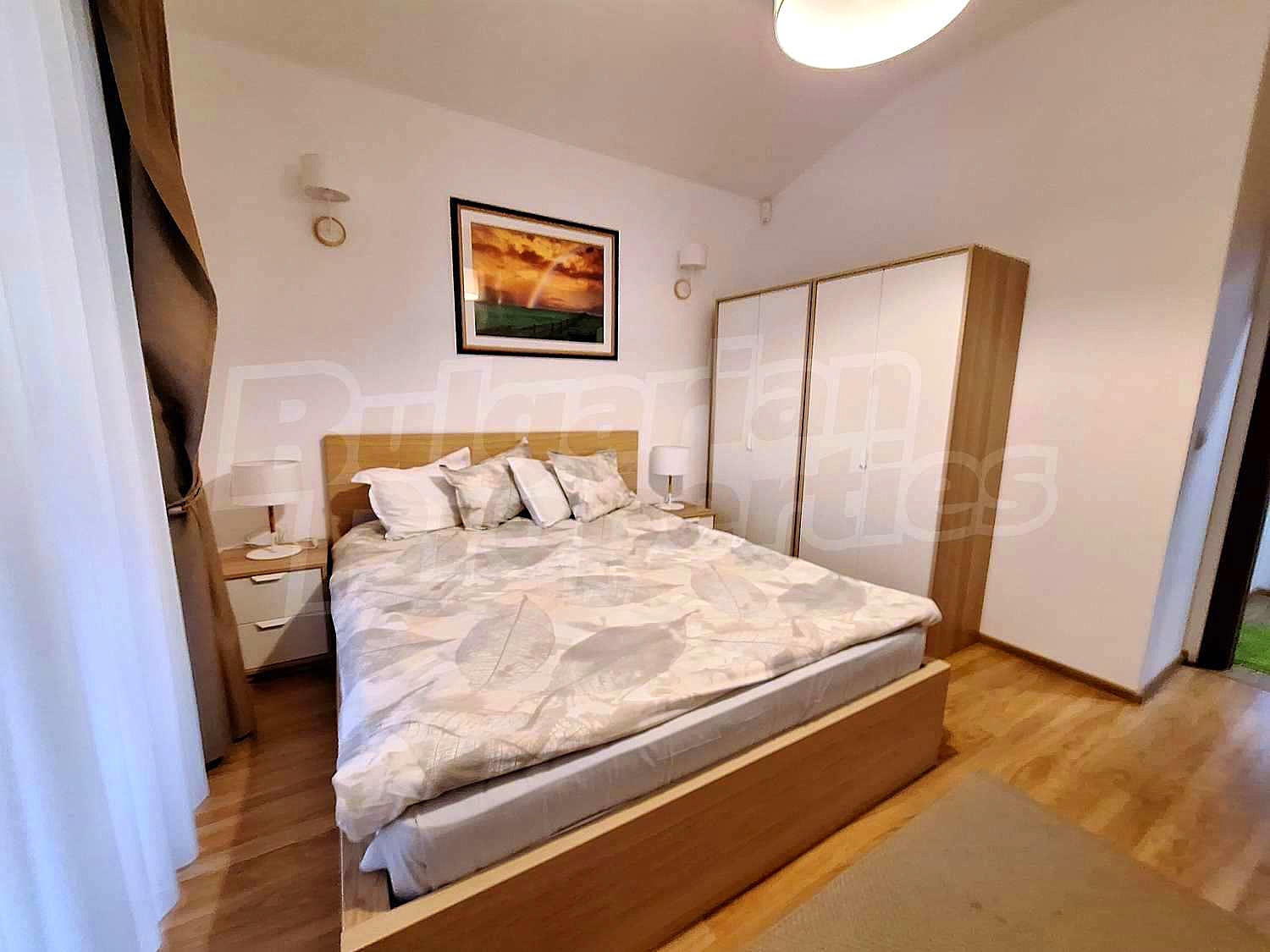 Gallery Picture 14