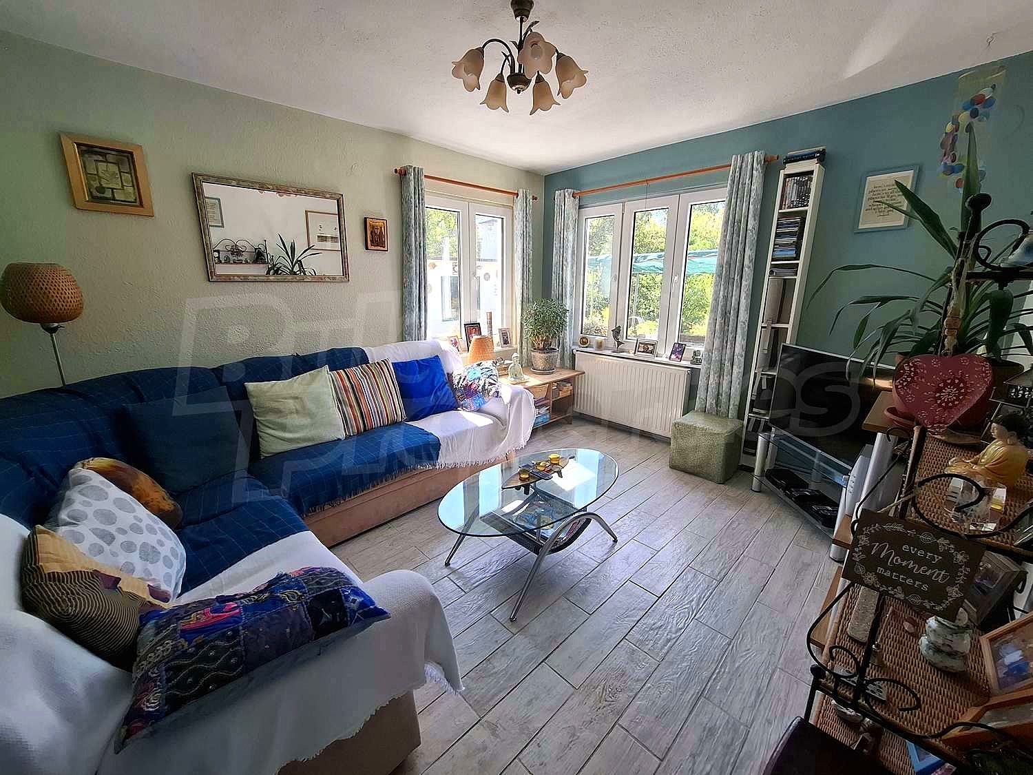 Gallery Picture 3