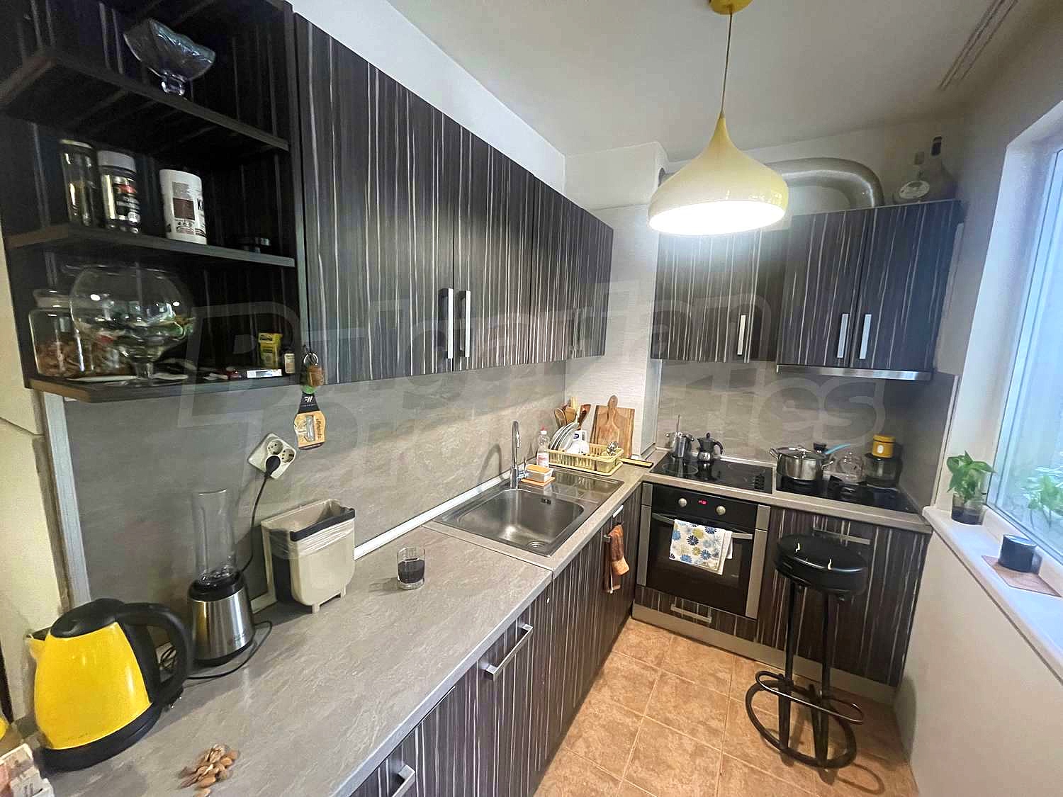 Gallery Picture 2
