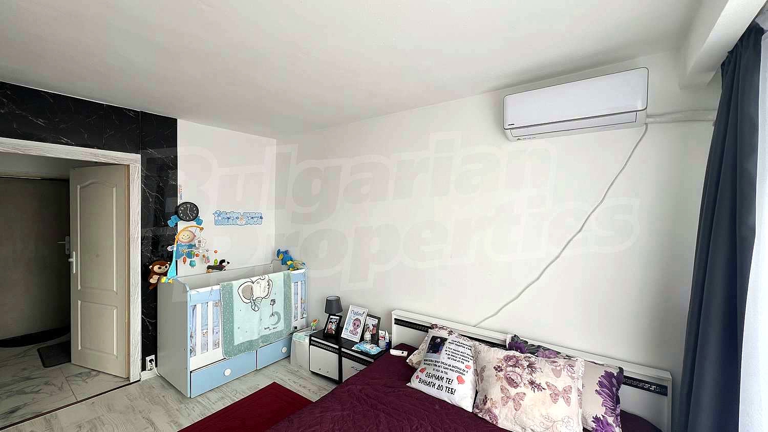 Gallery Picture 13