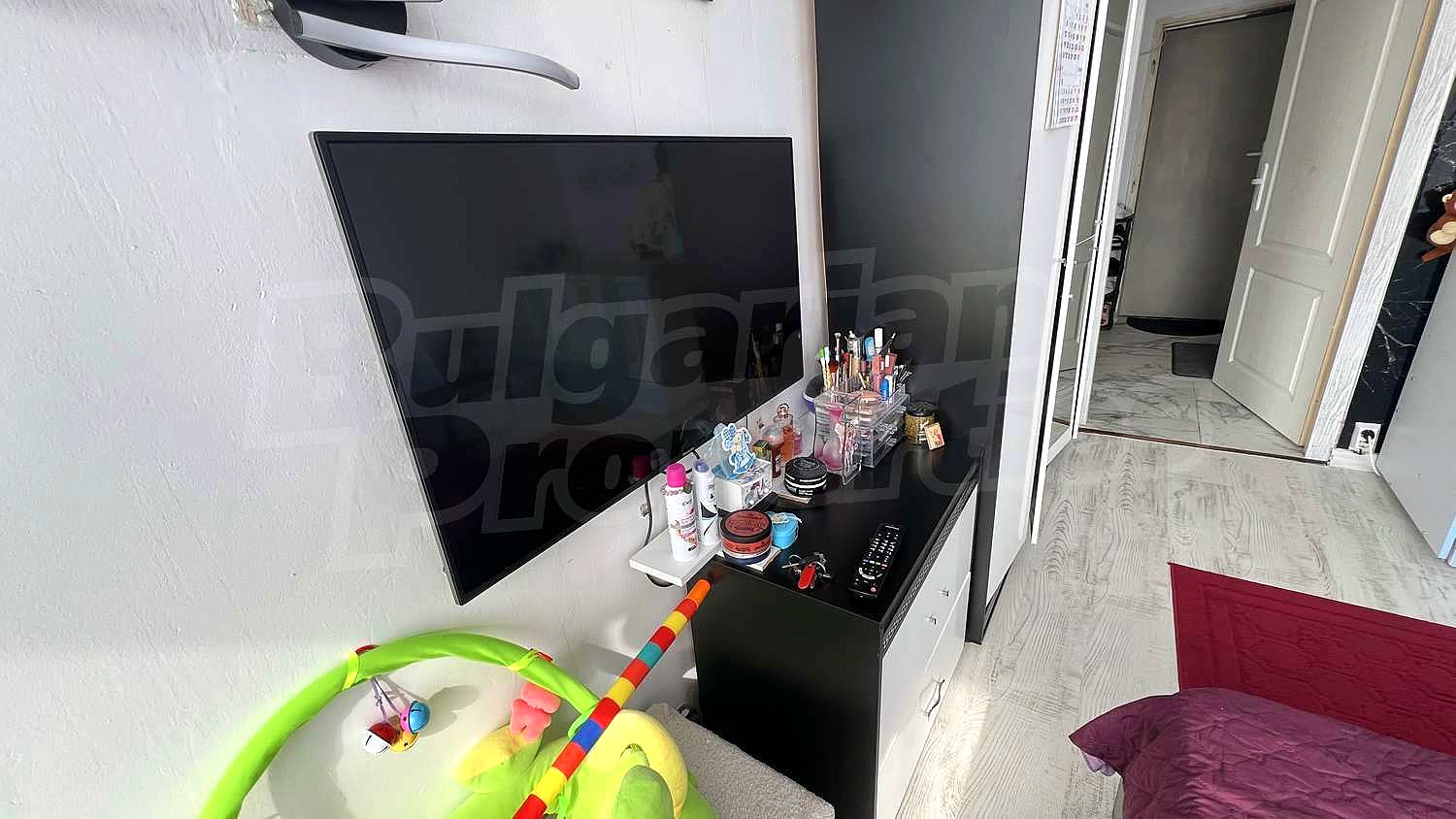 Gallery Picture 6