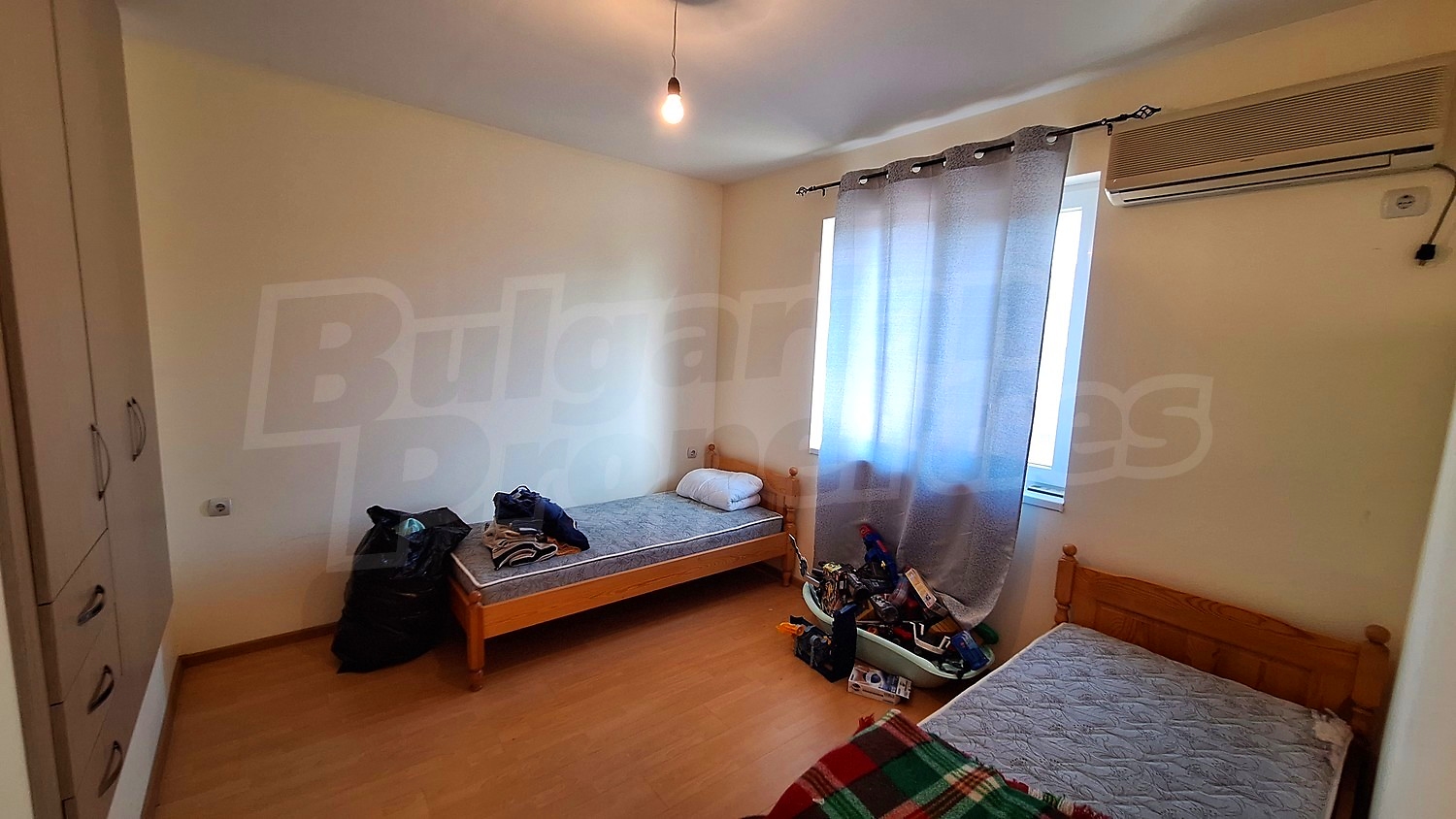Gallery Picture 19