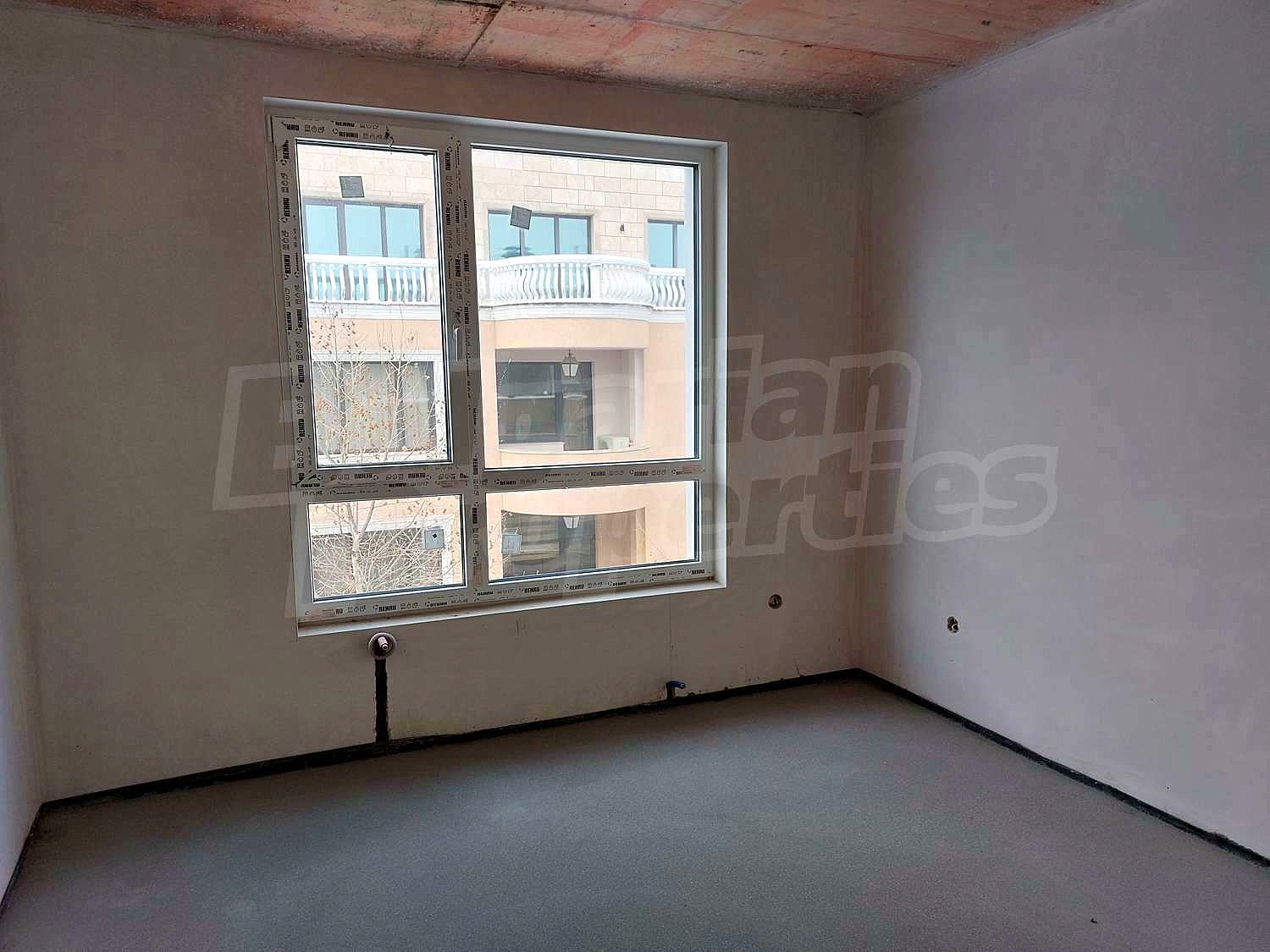 Gallery Picture 5