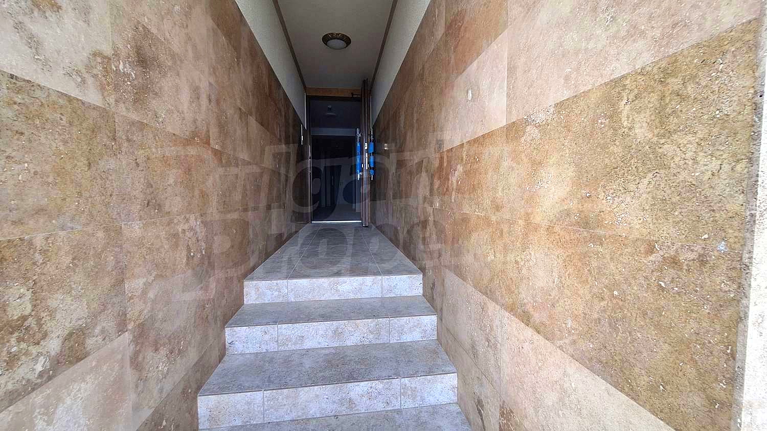 Gallery Picture 5