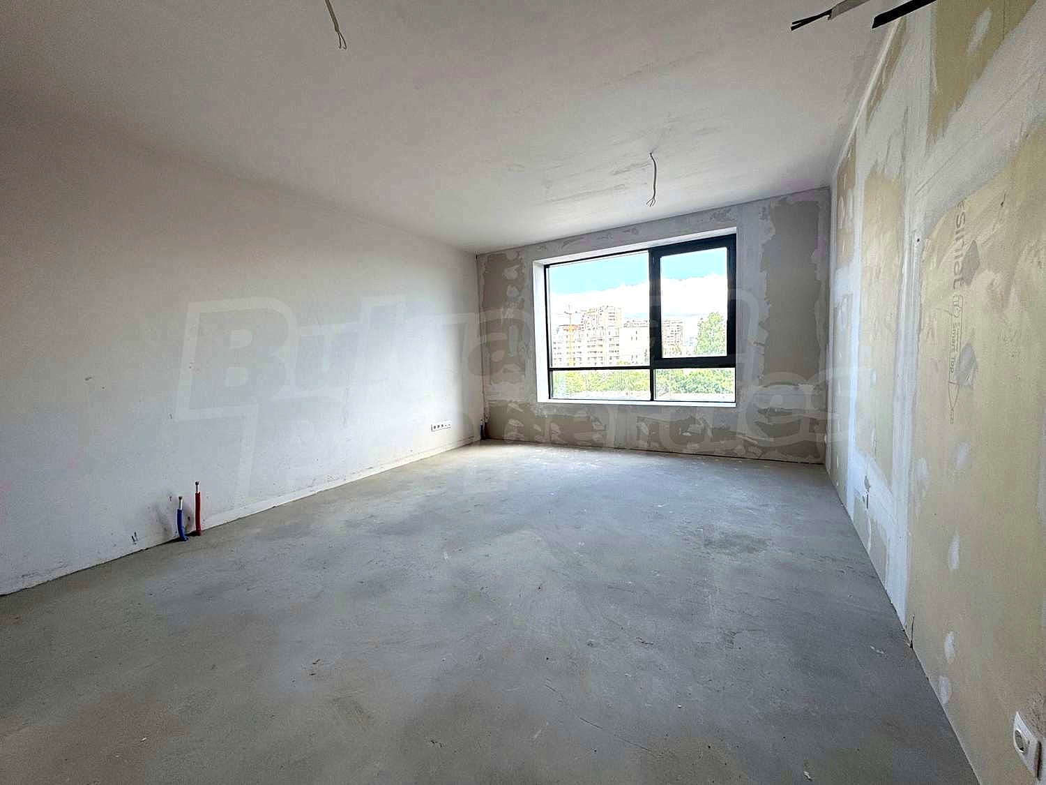 Gallery Picture 3