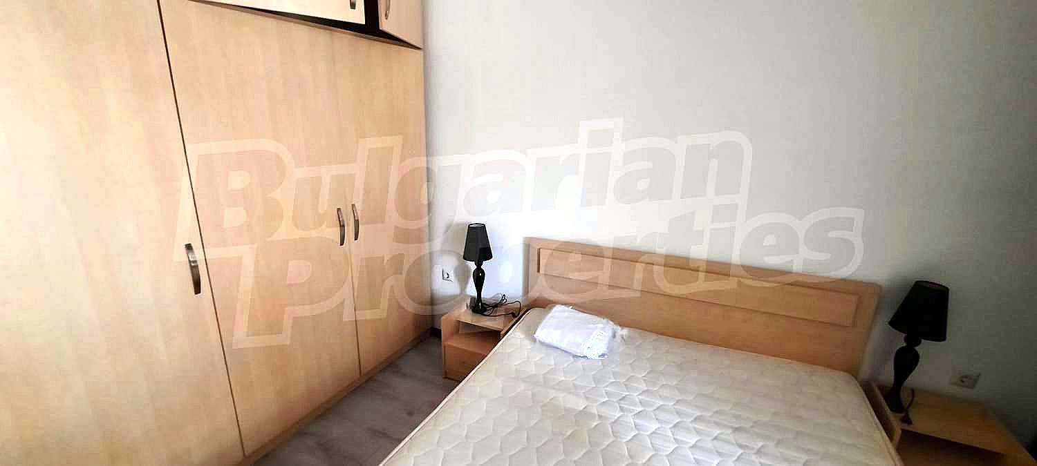 Gallery Picture 34