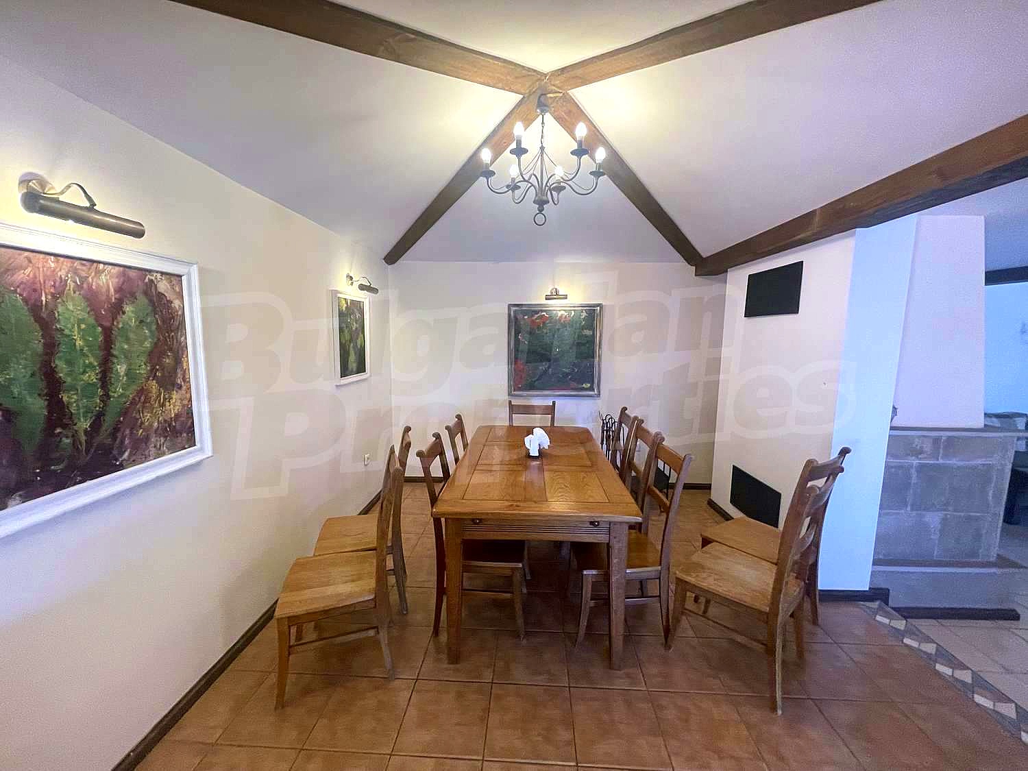 Gallery Picture 11