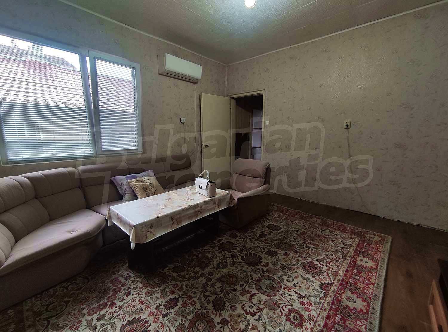 Gallery Picture 4